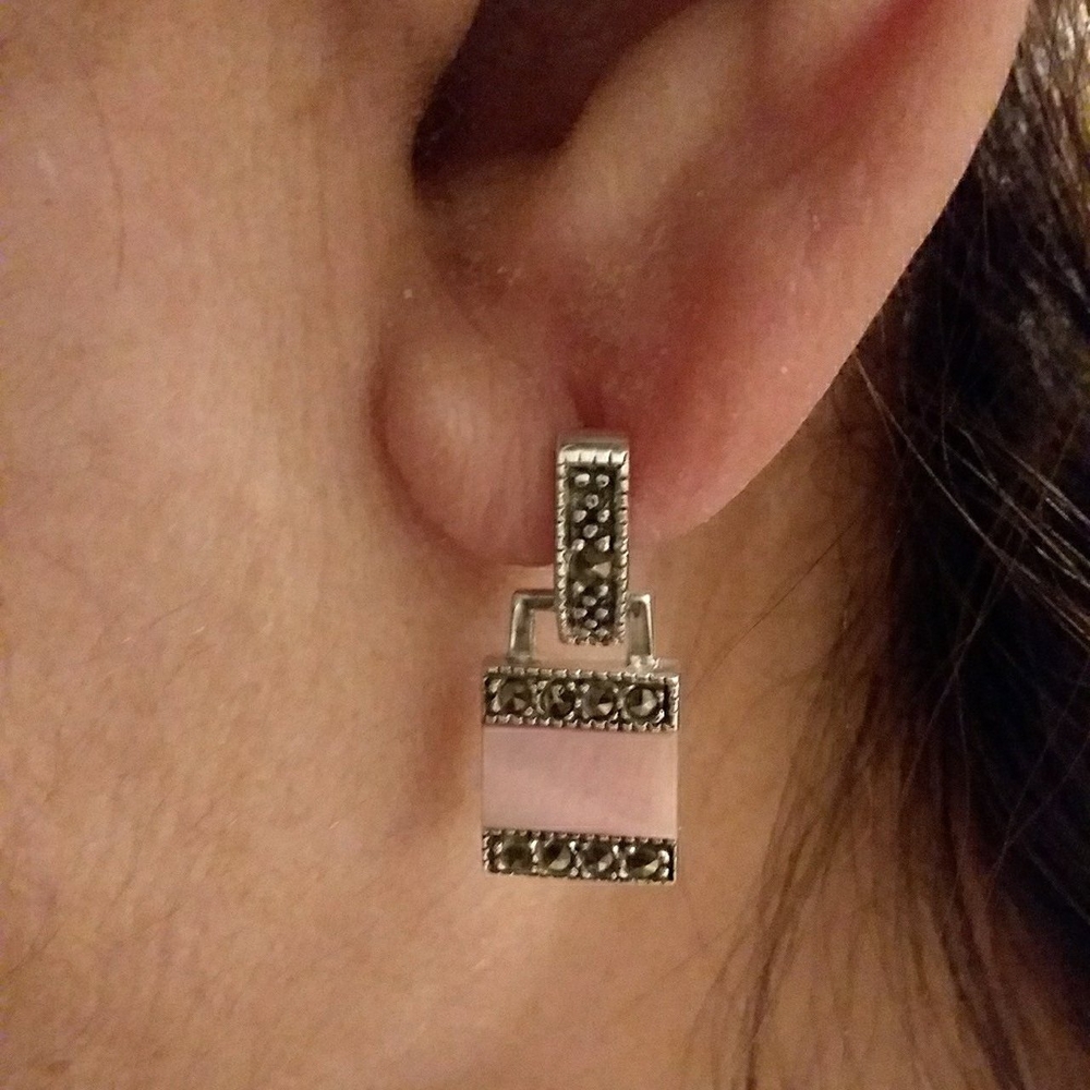 Sterling silver mother of pearls earrings